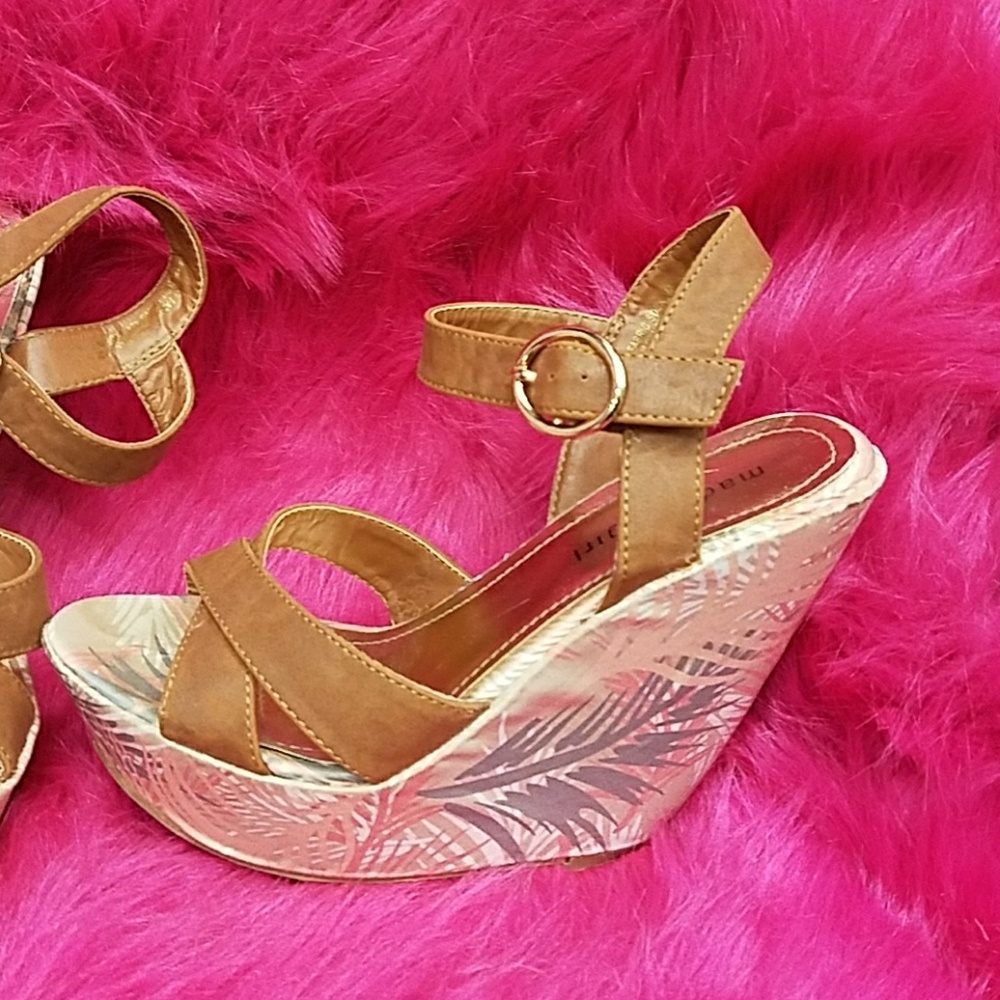 Wedges - Picture 2 of 4